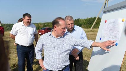 Многодетные Камских Полян обратились к главе Нижнекамского района по поводу инфраструктуры - НТР 24