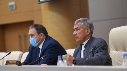 Президент Татарстана поручил главам районов принимать жесткие меры по предотвращению пожаров