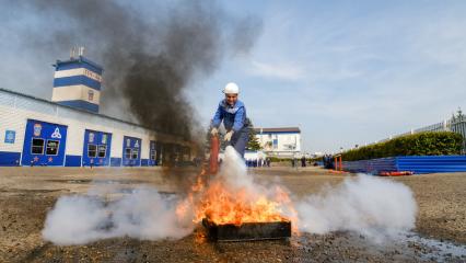 В Нижнекамске заводчане стали участниками пожарной эстафеты - НТР 24