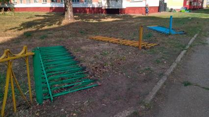 В Нижнекамске неизвестные украли забор с детской площадки - НТР 24