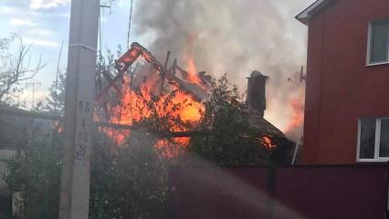 Татарстанец спас мужчину из пожара, который охватил дом в одном из сёл республики
