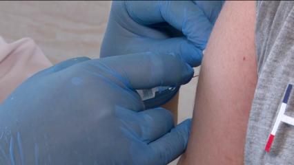 В Нижнекамске стартовала платная вакцинация от COVID-19 для иностранных граждан