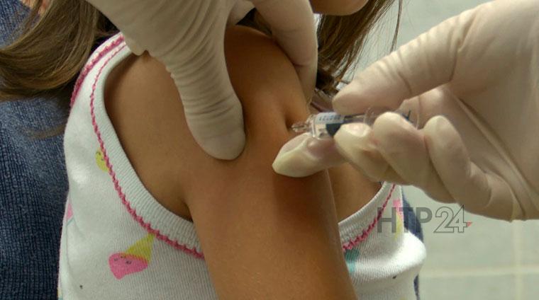 В Нижнекамске начали вакцинировать детей в детсадах и школах