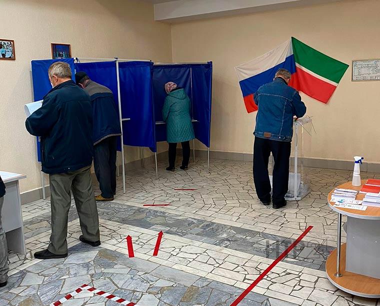 Жители Нижнекамска начали голосовать на выборах в Госдуму