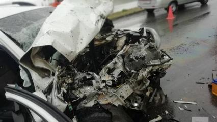 При столкновении двух кроссоверов на трассе Челны — Нижнекамск погибла женщина - НТР 24