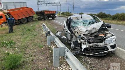 В Татарстане женщина уснула за рулём и влетела под гружёный самосвал - НТР 24