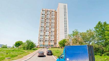 В Татарстане сотрудники полиции проверяют дом, который может являться борделем на 80 квартир - НТР 24