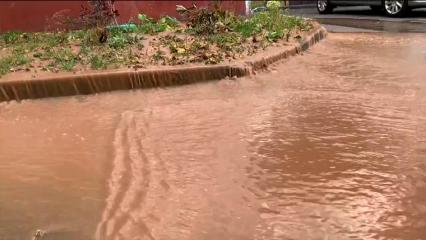 Житель Нижнекамска показал на видео затопленные улицы в городе