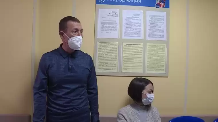 Рамиль Муллин посетил поликлинику в Нижнекамске