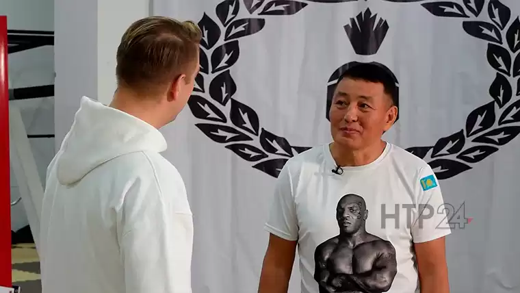 В Нижнекамск приехал первый в Казахстане чемпиона мира по боксу