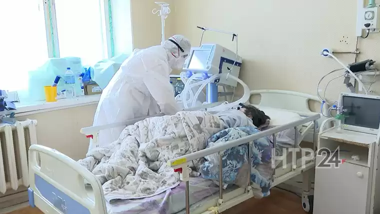 В ковид-госпитале Нижнекамска заканчиваются места