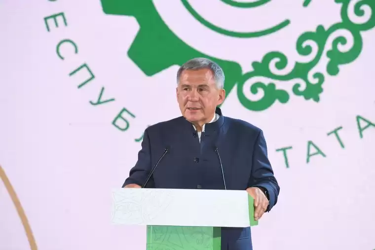 Президент Татарстана обратится с посланием к парламенту республики