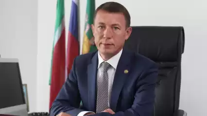 Рамиль Муллин официально покинул пост главы Муслюмовского района