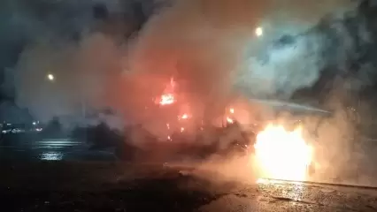 В Нижнекамске на пр. Мира сгорела «Газель», перевозившая мебель - НТР 24