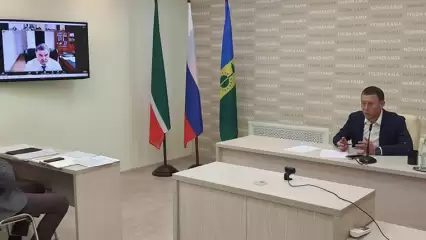 Муллин принял участие в совещании с министром транспорта по поводу автобусов в Нижнекамске - НТР 24