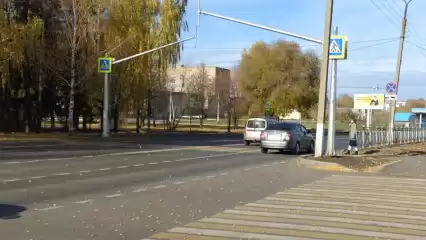 Нижнекамцы просят вернуть светофор у здания водоканала, который убрали перед ремонтом дороги - НТР 24