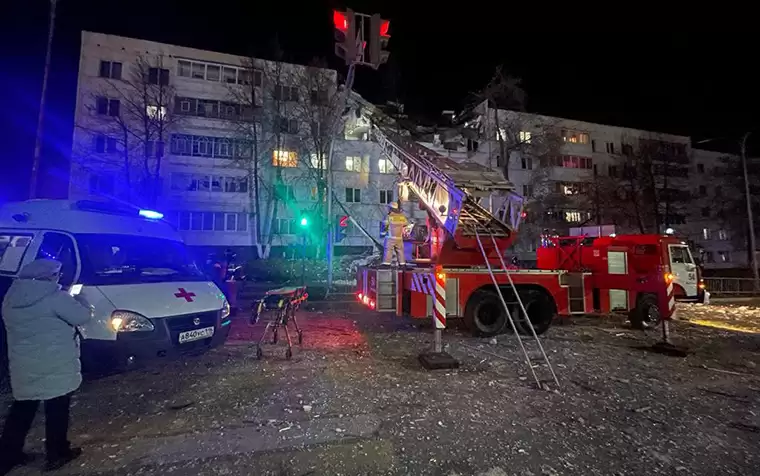 МЧС: в результате взрыва в жилом доме в Набережных Челнах разрушено 4 квартиры