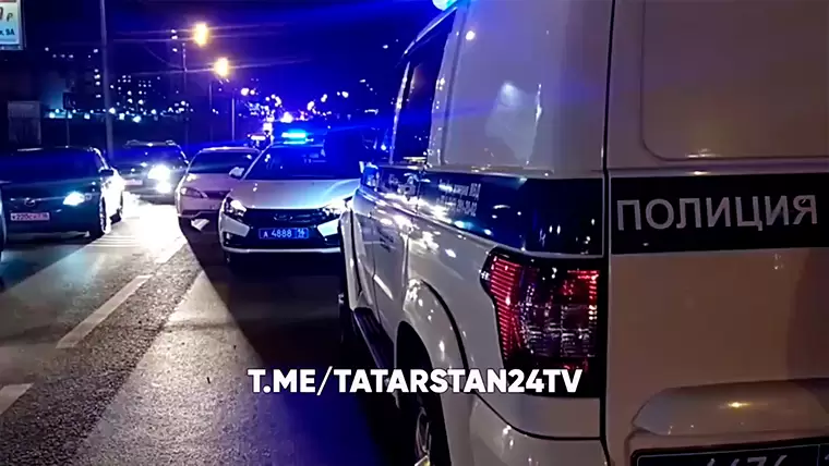 В Татарстане очевидцы заметили, как мужчина похитил девушку