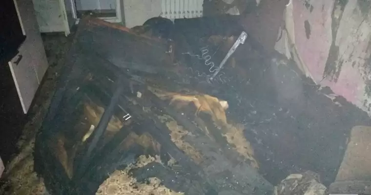 В Татарстане спасатели вывели при пожаре мужчину на свежий воздух, но он скончался