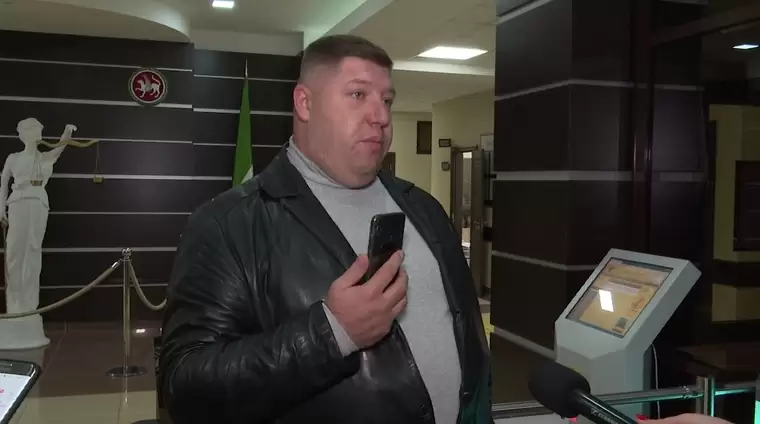 Суд над QR-диссидентами в Нижнекамске: блогер обещал прийти на следующее заседание в противогазе