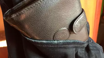 В Казани двое мужчин украли портмоне у пенсионера - НТР 24