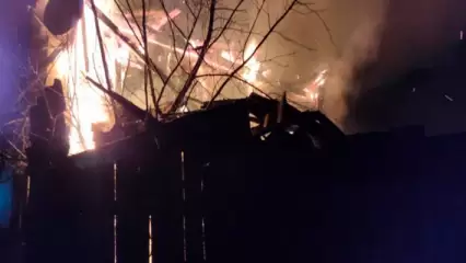 В Татарстане из-за неосторожности сгорел дом - НТР 24
