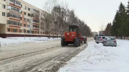 Нижнекамцы рассказали, как оценивают уборку снега в городе в две смены - НТР 24