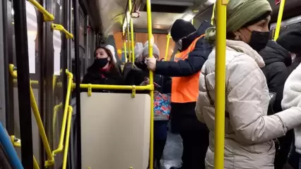 После введения QR-кодов на транспорте в Татарстане пассажиропоток упал на 30% - НТР 24