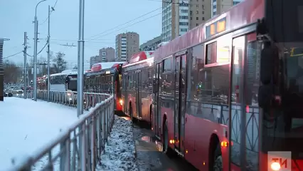 В Казани пассажир трамвая отказался предъявлять QR-код и вызвал полицию — встали два маршрута