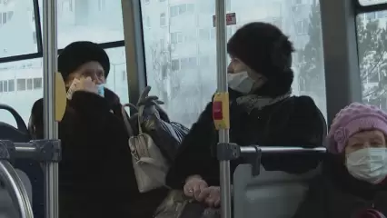 У более тысячи непривитых жителей Нижнекамска заблокировали льготные транспортные карты - НТР 24