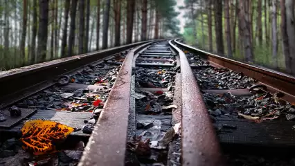 В Татарстане поезд насмерть сбил мужчину на пешеходном переходе - НТР 24