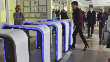 В бюджете Татарстана заложили 1,1 млрд рублей на охрану школ - НТР 24