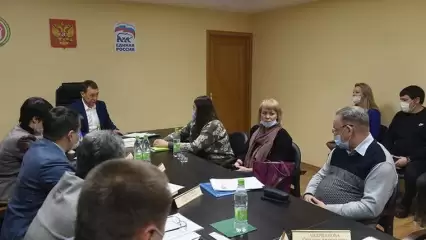 Многодетным семьям села Борок рассказали, когда появится съезд к поселку - НТР 24