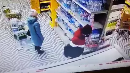 Полиция Нижнекамска разыскивает мужчину, укравшего продукты в магазине на 3 тыс. рублей