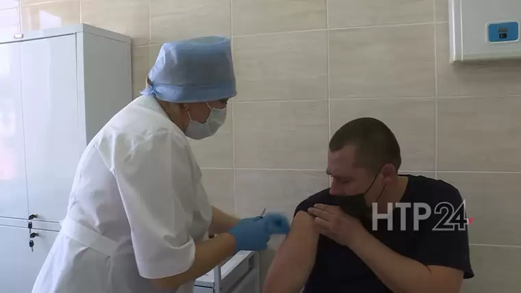 Где вакцинироваться в Нижнекамске в ноябрьские праздники
