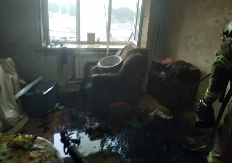 В Татарстане в горящей квартире погиб 53-летний мужчина