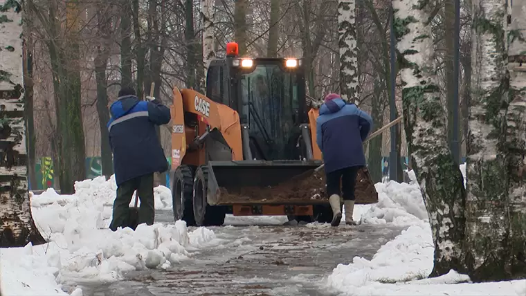 В Нижнекамске «холодным асфальтом» в зимний период будут ремонтировать самые опасные ямы