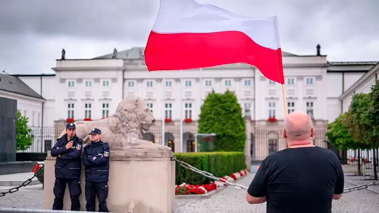 «Даже в годы перестройки проблем не было»: Татарстанка обратилась в посольство Польши, из-за отсутствия лекарства