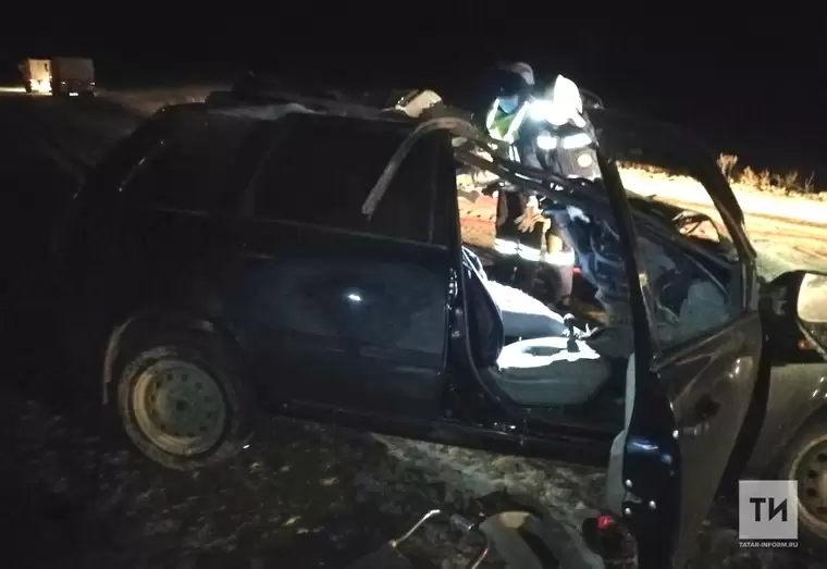 Молодой парень погиб в столкновении с грузовиком на трассе в Татарстане