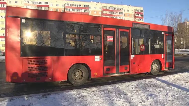 В ассоциации АТП РТ объяснили причину задымления автобуса в Казани