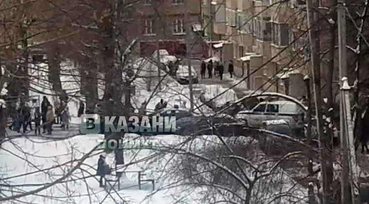 В Казани 18 школ и детсадов эвакуировали из-за писем о бомбе