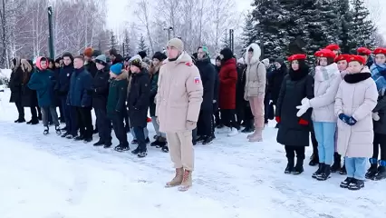 В Нижнекамске сорок юношей и девушек присоединились к движению «Юнармия» - НТР 24