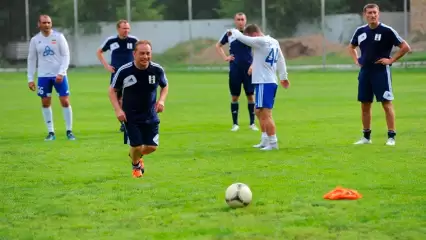 Жителей Нижнекамска поздравили с Международным днём футбола