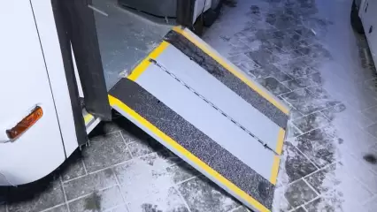 Новые нижнекамские автобусы оснащены пандусами и местами для колясок