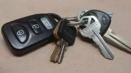 В Нижнекамске мужчина откликнулся на пост о найденных ключах и угнал машину - НТР 24