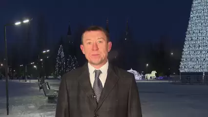 «Хочу, чтобы город процветал»: Рамиль Муллин поздравил нижнекамцев с Новым годом - НТР 24