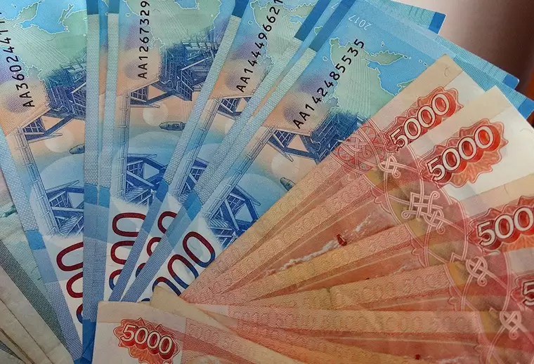 В Нижнекамске за взятки оштрафовано 6 юрлиц на общую сумму 6,5 млн рублей