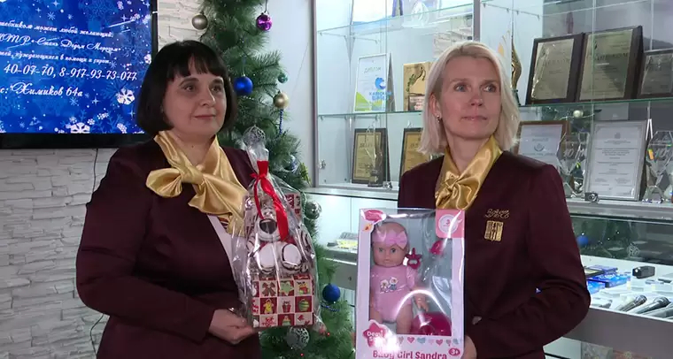ЗАГС и детская больница приняли участие в акции НТР «Стань Дедом Морозом!»