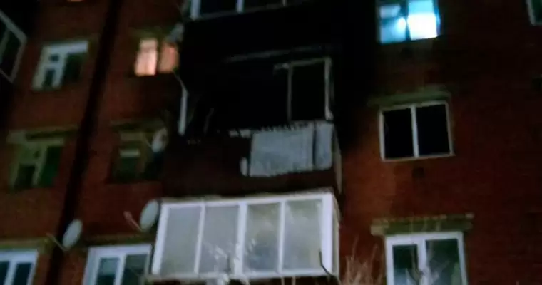 В Татарстане ночью загорелась квартира, один погиб и 5 человек пострадали