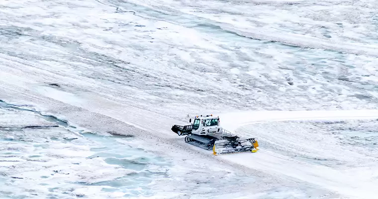 Ледовую переправу под Нижнекамском закрыли из-за уборки снега